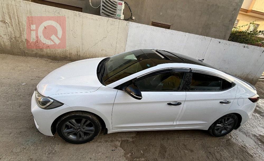 هيونداي النترا